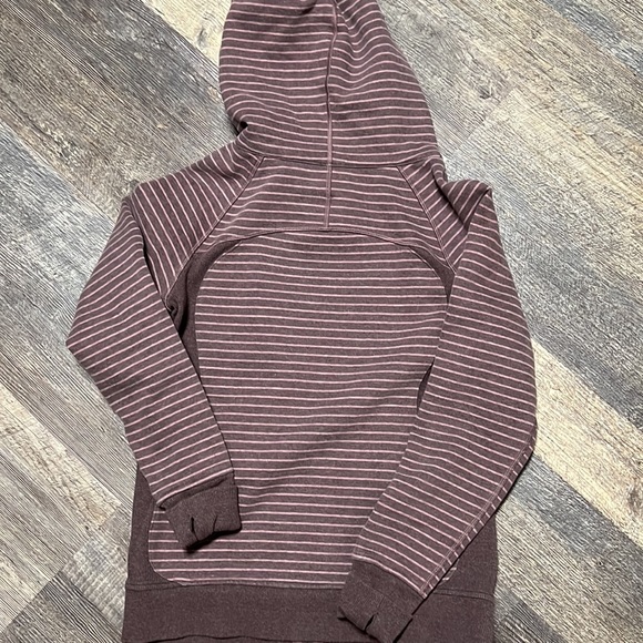 Lululemon jacket size small - Picture 6 of 6